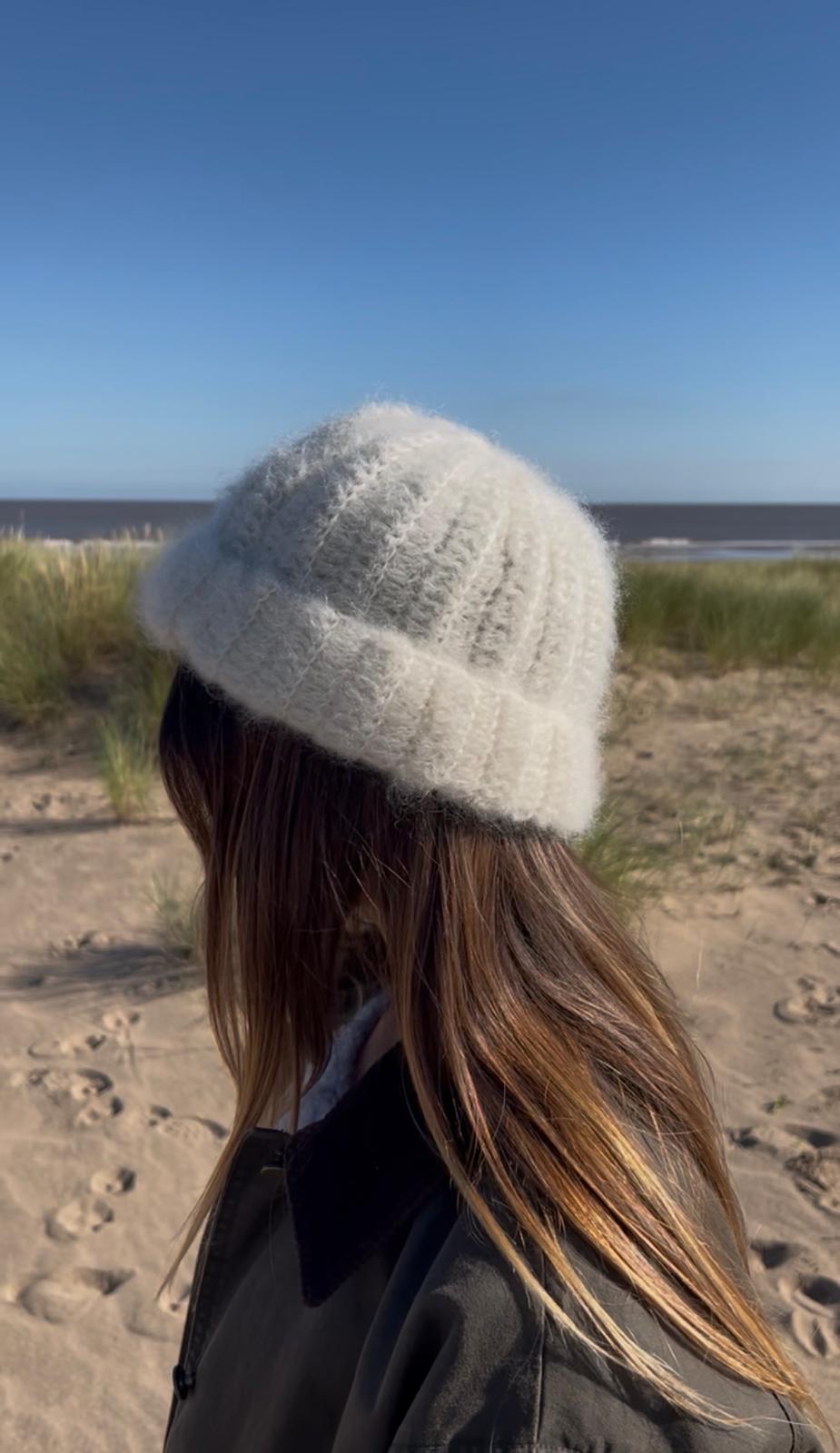 Bona Beanie Creamy White 4