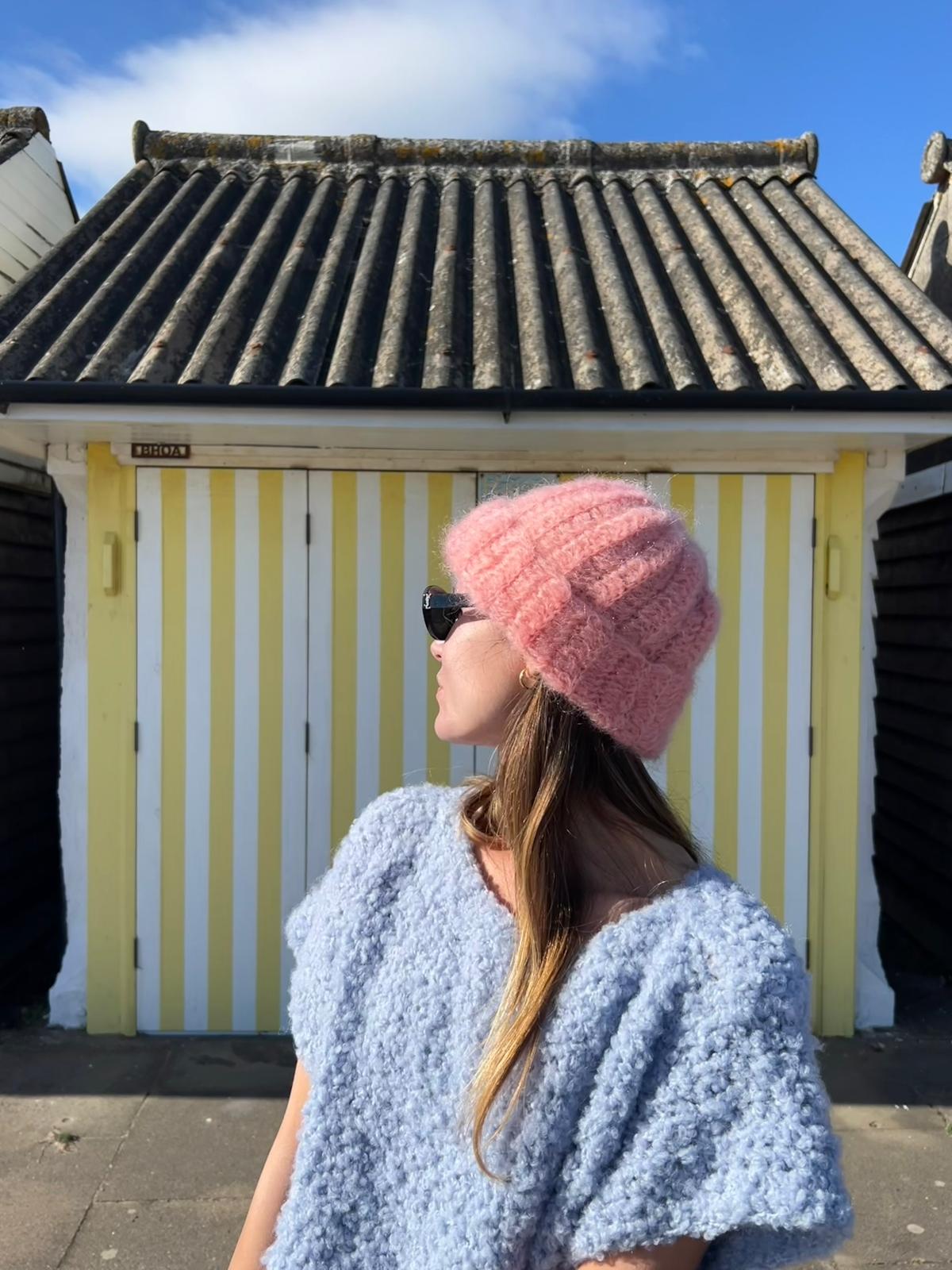 Euphoria Beanie Coral 10