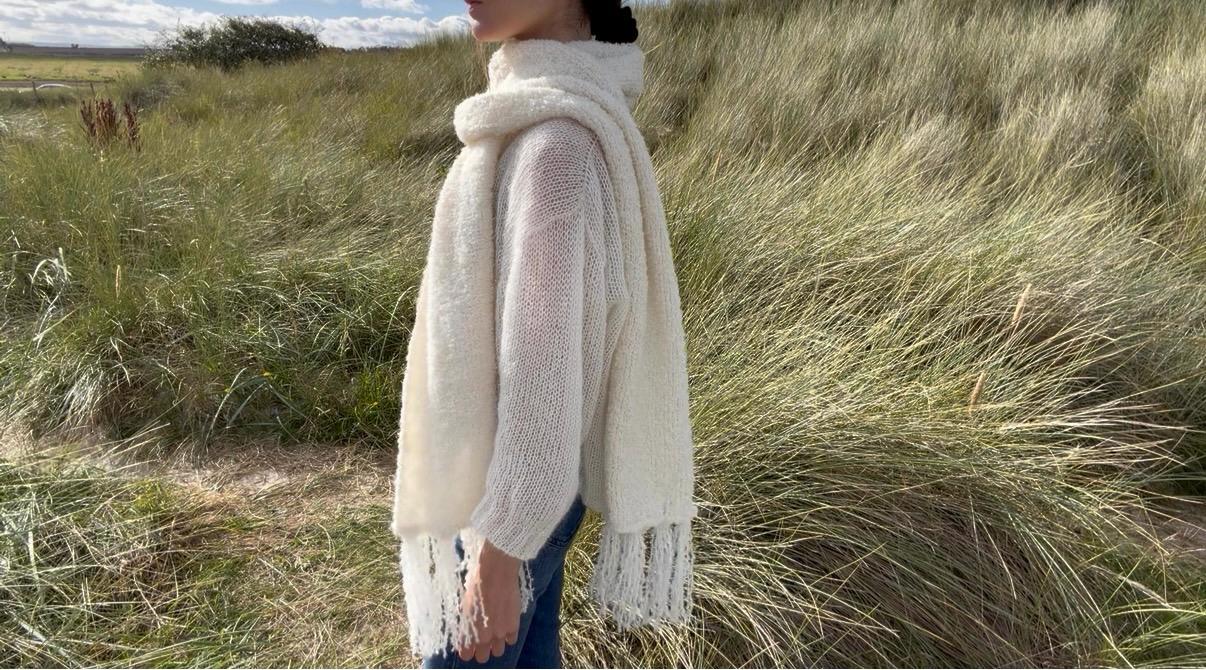 Boucle Creamy White Image 4