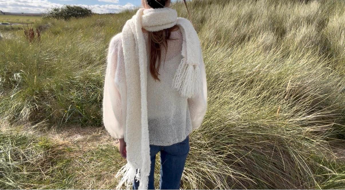 Boucle Creamy White Image 5